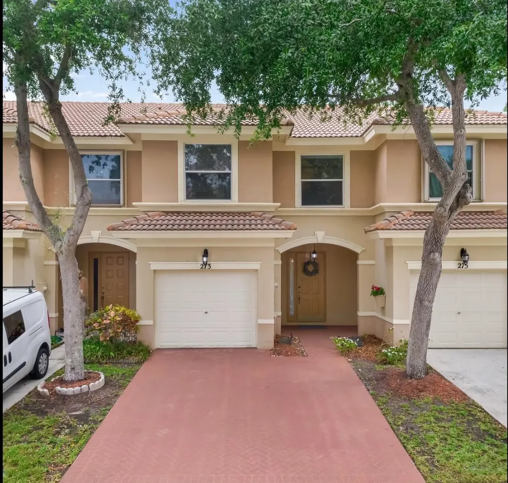 273 River Bluff Lane Royal Palm Beach FL 33411