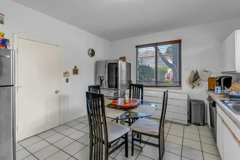 6807 Via Regina Boca Raton FL 33433