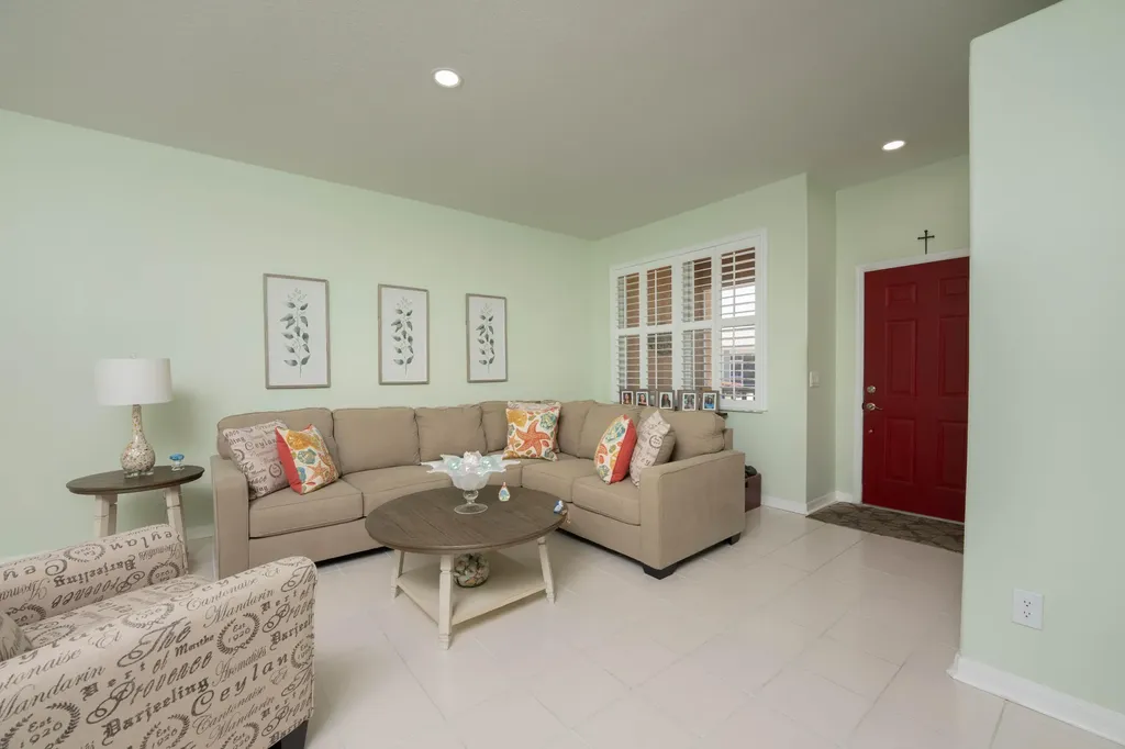 520 NW Galatone Court Port St Lucie FL 34986