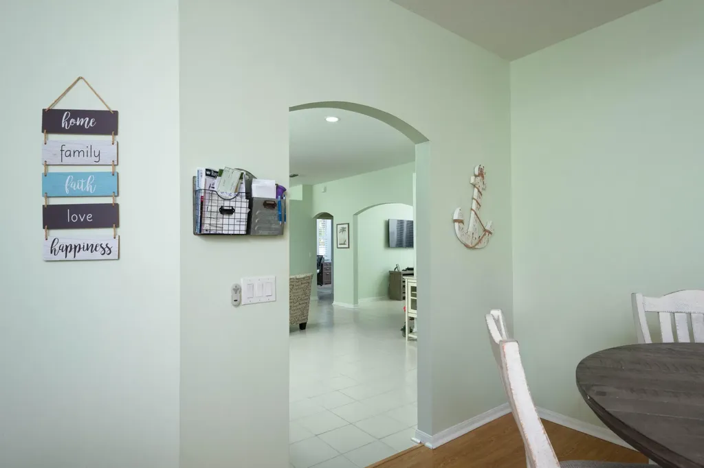 520 NW Galatone Court Port St Lucie FL 34986