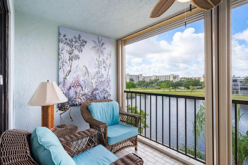 7340 Amberly Lane Delray Beach FL 33446