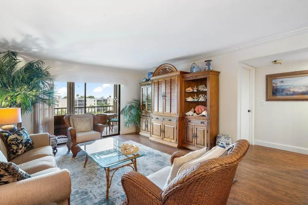 7340 Amberly Lane Delray Beach FL 33446