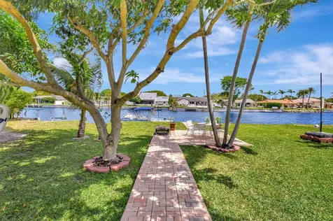 147 Oregon Lane Boca Raton FL 33487