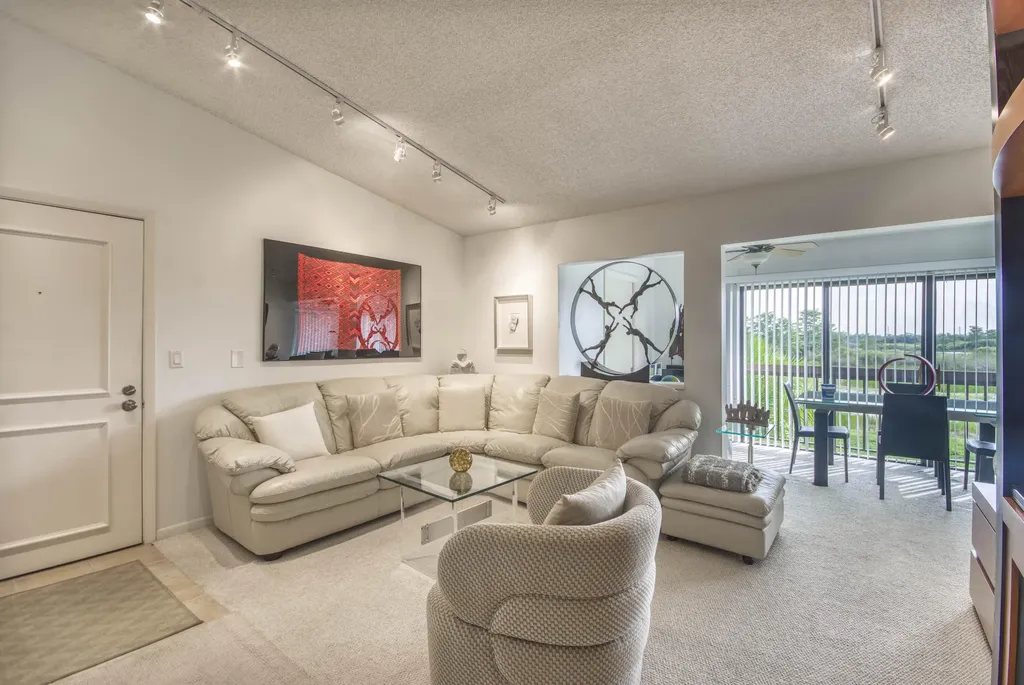 1111 Duncan Circle Palm Beach Gardens FL 33418