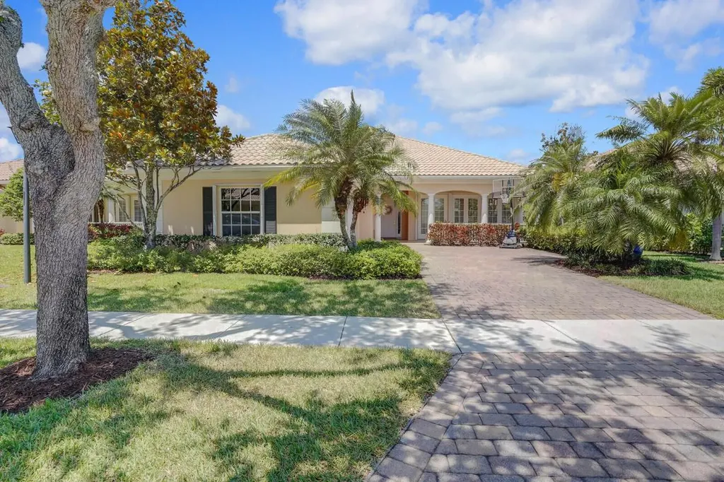 8395 Yorke Road Wellington FL 33414