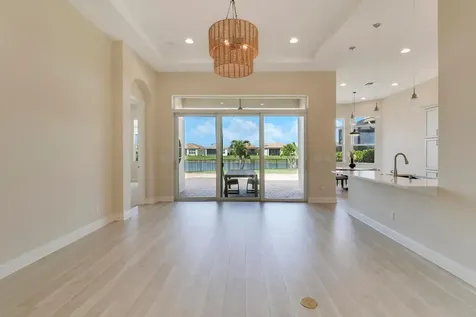 9252 SW Miracoli Way Port St Lucie FL 34987