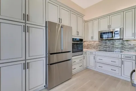 9252 SW Miracoli Way Port St Lucie FL 34987