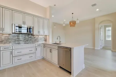 9252 SW Miracoli Way Port St Lucie FL 34987