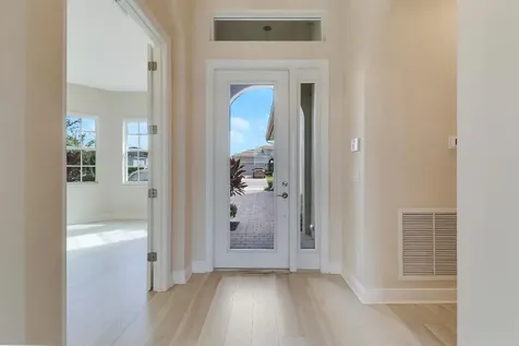 9252 SW Miracoli Way Port St Lucie FL 34987