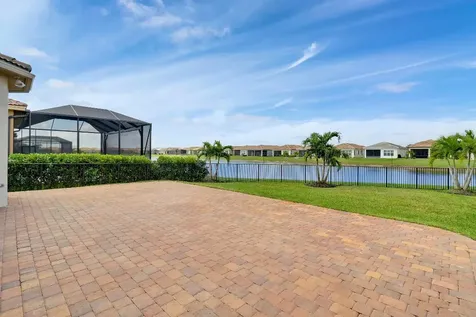 9252 SW Miracoli Way Port St Lucie FL 34987