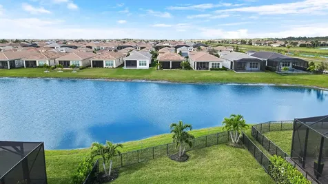 9252 SW Miracoli Way Port St Lucie FL 34987