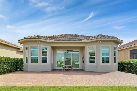 9252 SW Miracoli Way Port St Lucie FL 34987