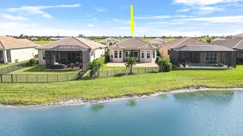 9252 SW Miracoli Way Port St Lucie FL 34987
