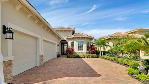 9252 SW Miracoli Way Port St Lucie FL 34987
