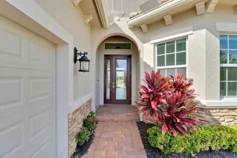 9252 SW Miracoli Way Port St Lucie FL 34987