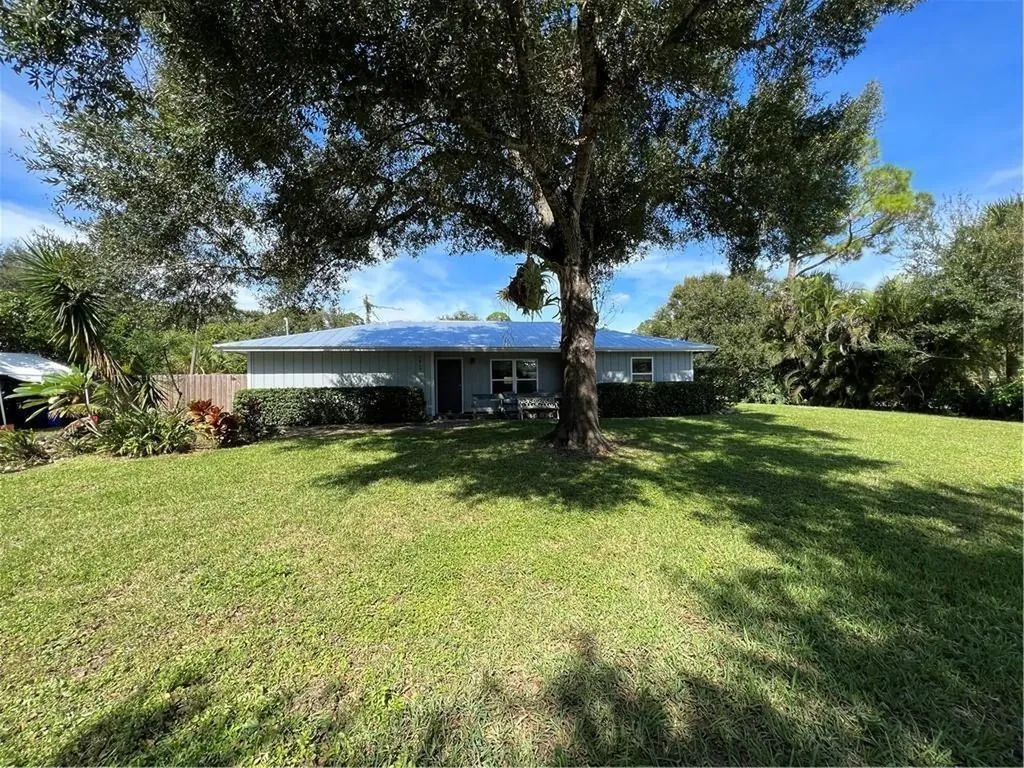 3610 3rd Place Vero Beach FL 32968