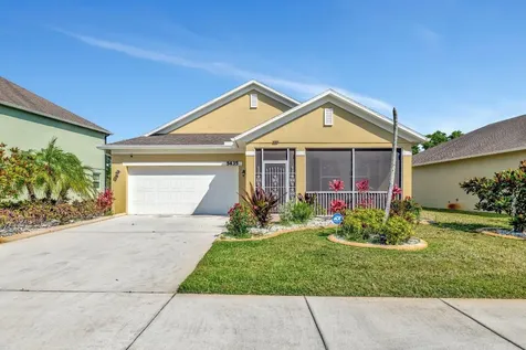 5435 NW Wisk Fern Circle Port St Lucie FL 34986