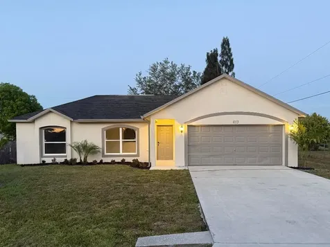 673 SW Granadeer Street Port St Lucie FL 34983