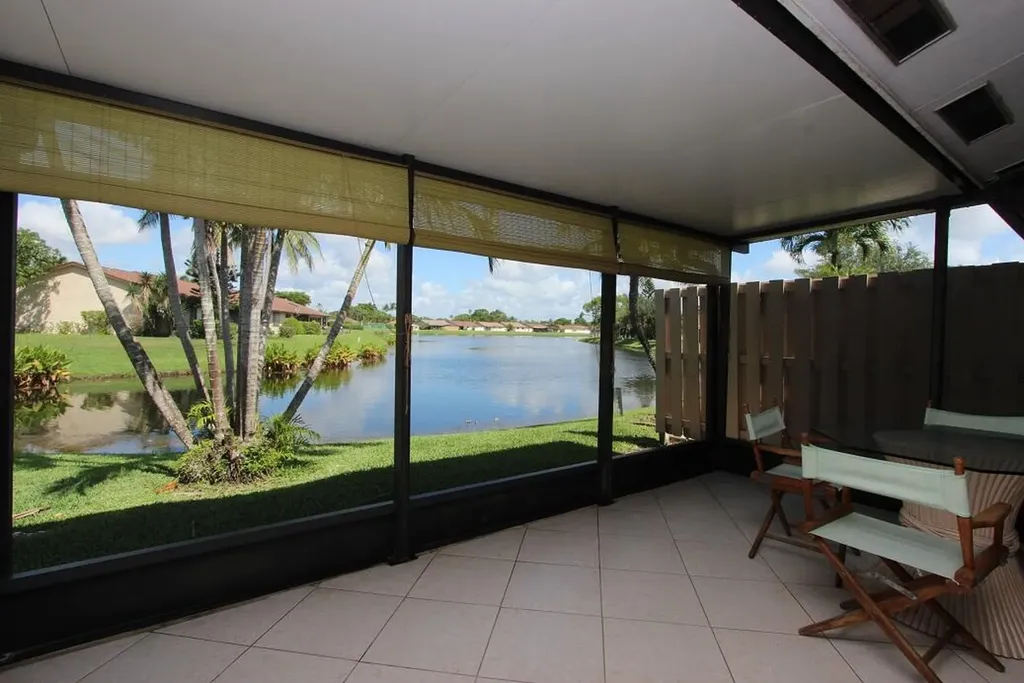 61 Mayfair Lane Boynton Beach FL 33426