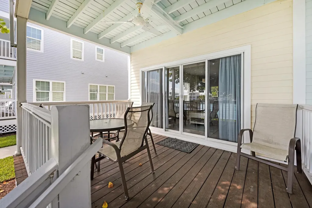 7051 Harbor Village Drive Duck Key FL 33050
