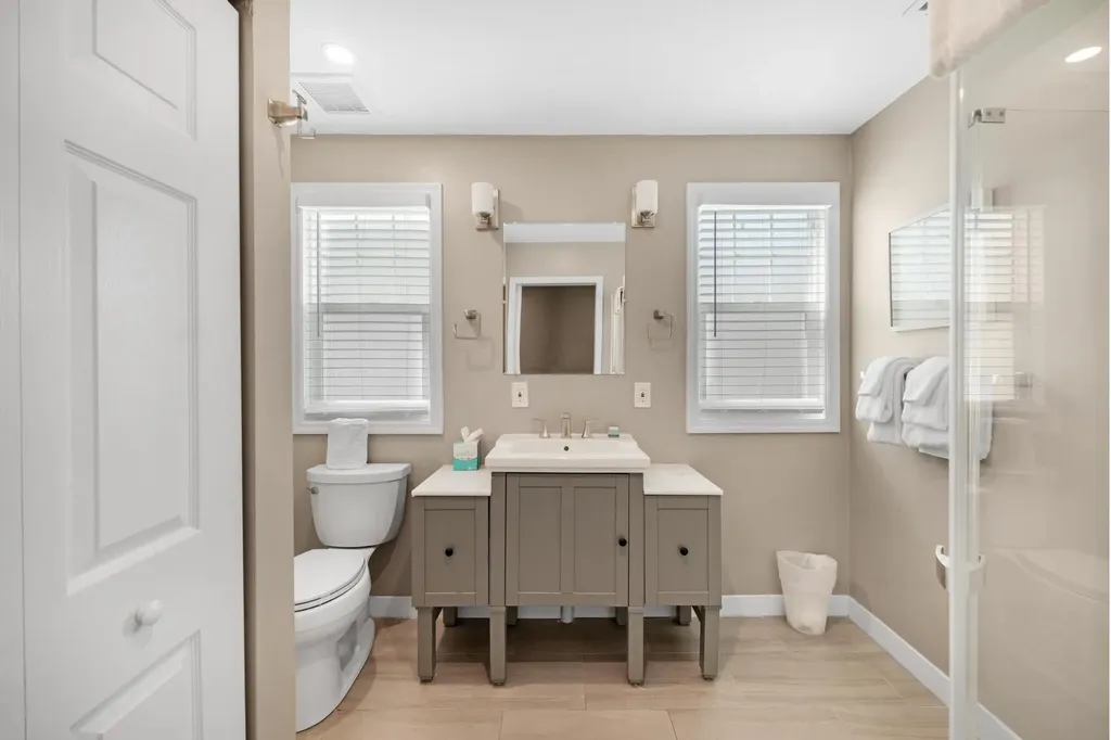 7051 Harbor Village Drive Duck Key FL 33050