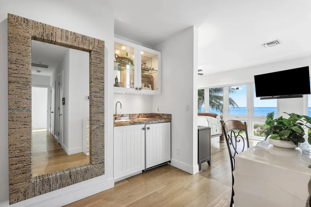 1906 Bay Drive Pompano Beach FL 33062