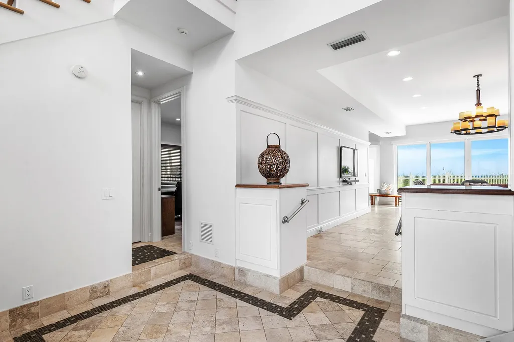 1906 Bay Drive Pompano Beach FL 33062