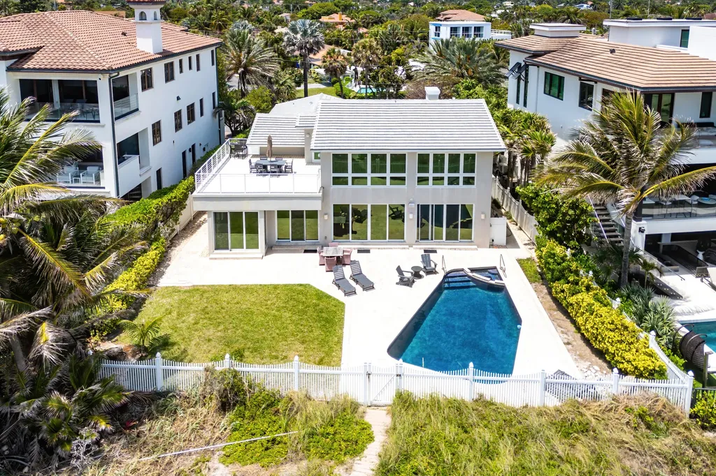 1906 Bay Drive Pompano Beach FL 33062