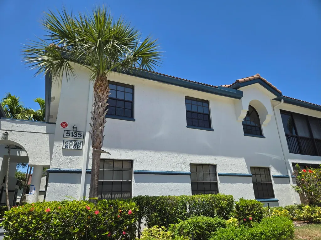 5135 Floria Drive Boynton Beach FL 33437