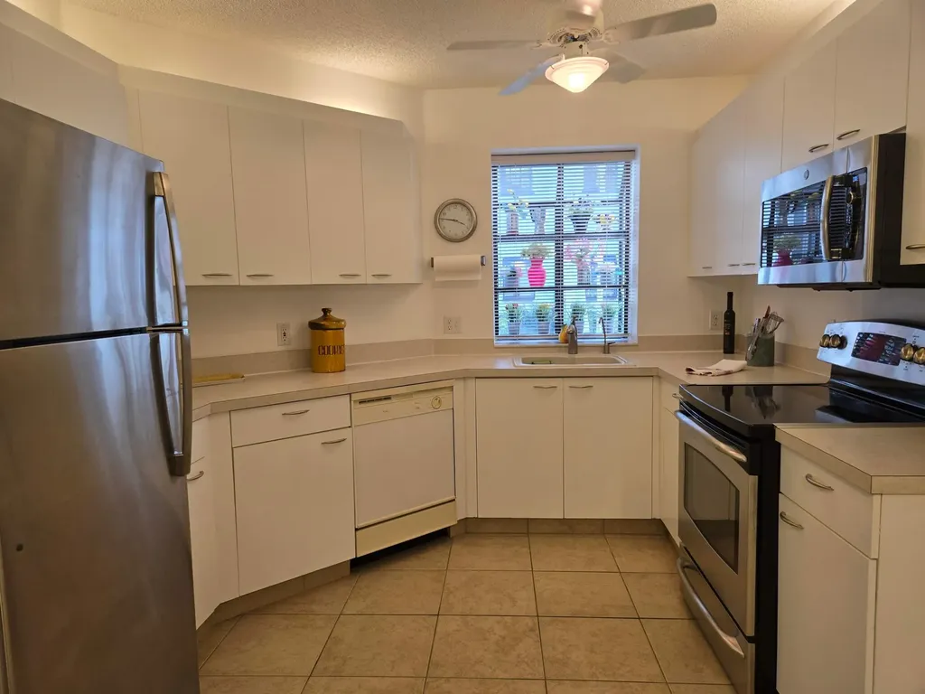 5135 Floria Drive Boynton Beach FL 33437