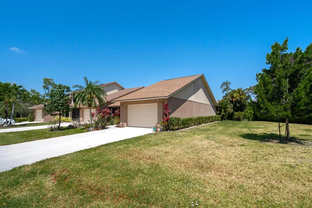 11909 Donlin Drive Wellington FL 33414