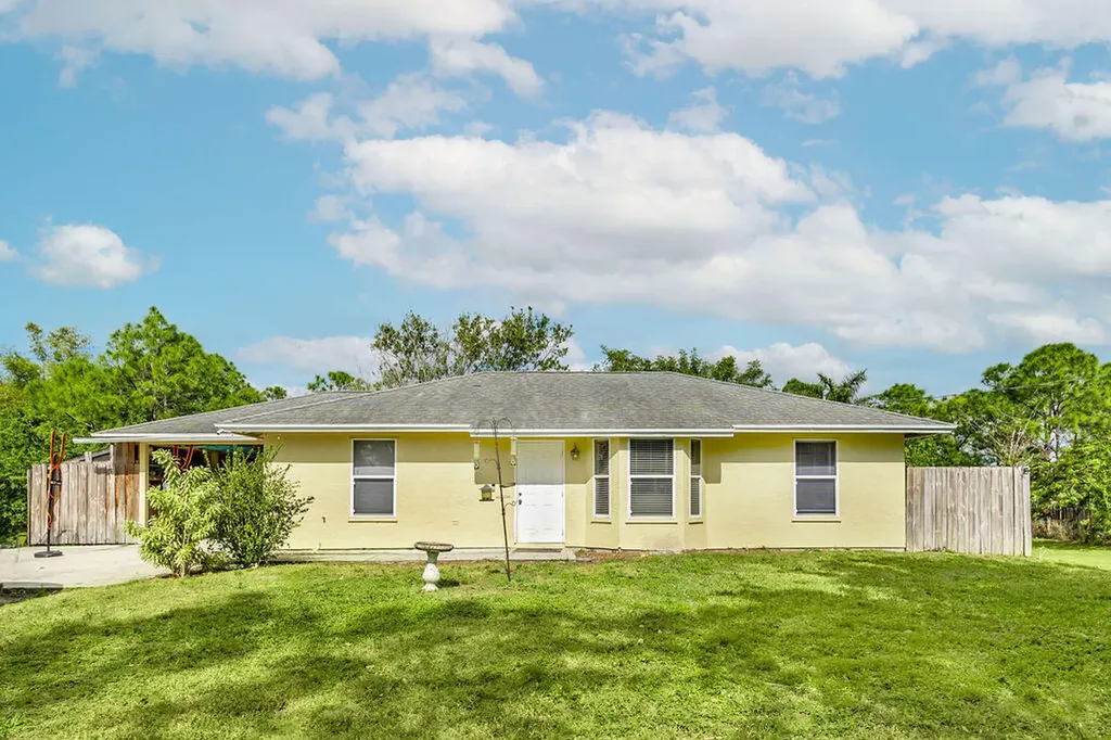 17917 49th Street N Loxahatchee FL 33470