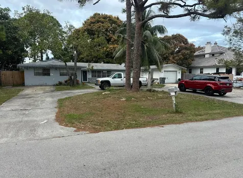 5311 Woodland Drive Delray Beach FL 33484