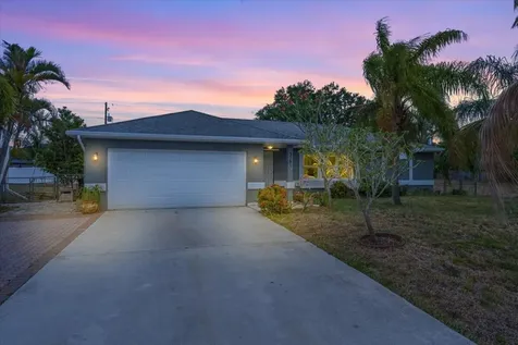 3561 SW Pumpkin Street Port St Lucie FL 34953