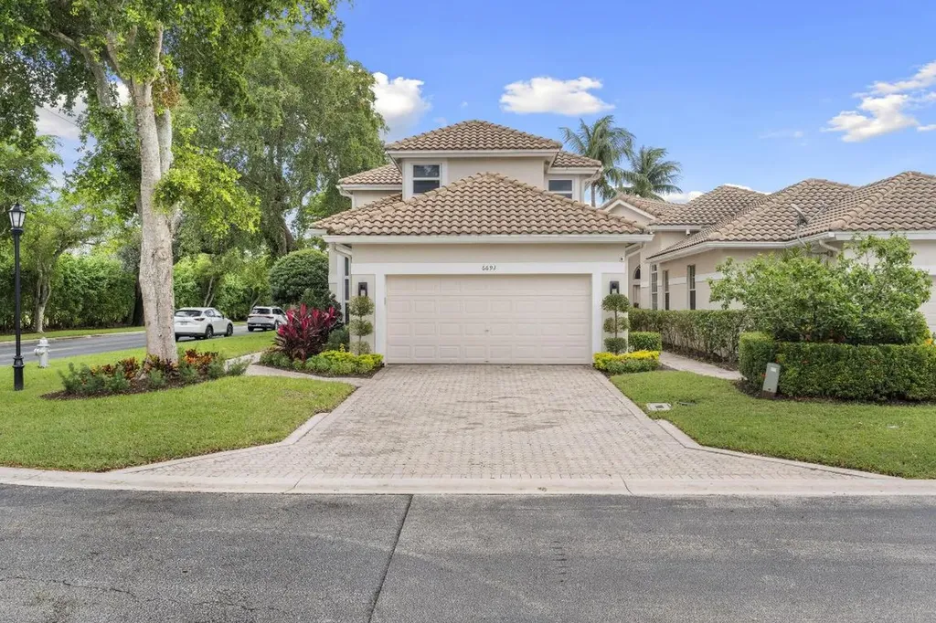 6692 NW 25th Way Boca Raton FL 33496
