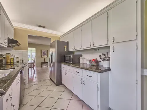 7261 Pine Forest Circle Lake Worth FL 33467