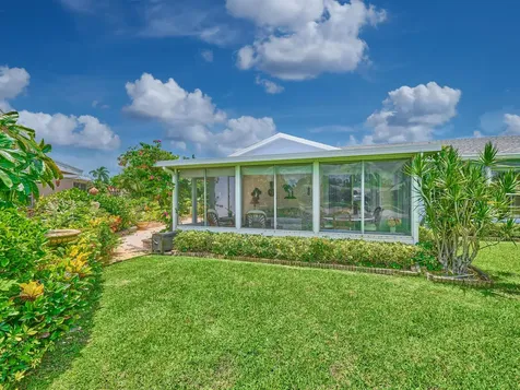 7261 Pine Forest Circle Lake Worth FL 33467