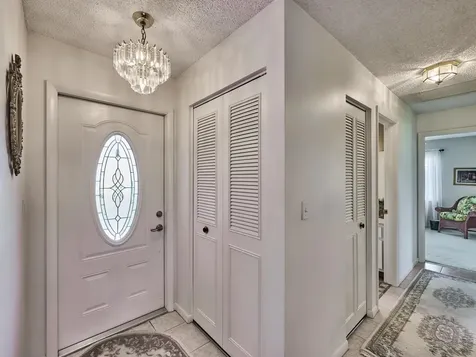 7261 Pine Forest Circle Lake Worth FL 33467