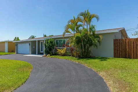 8421 NW 24th Street Sunrise FL 33322
