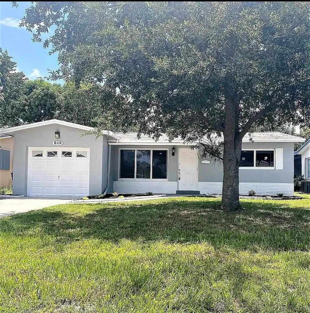 840 SW 64th Terrace North Lauderdale FL 33068