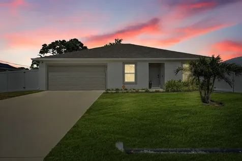 351 NW Byron Street Port St Lucie FL 34983