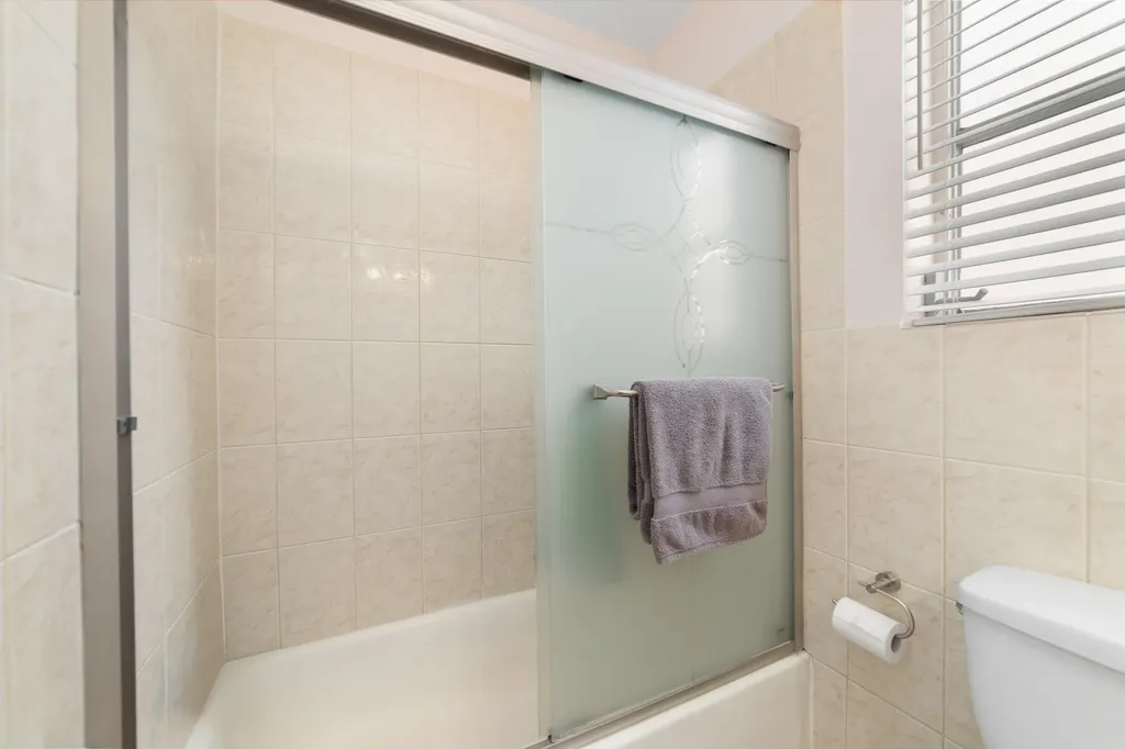 4521 NE 21st Avenue Fort Lauderdale FL 33308