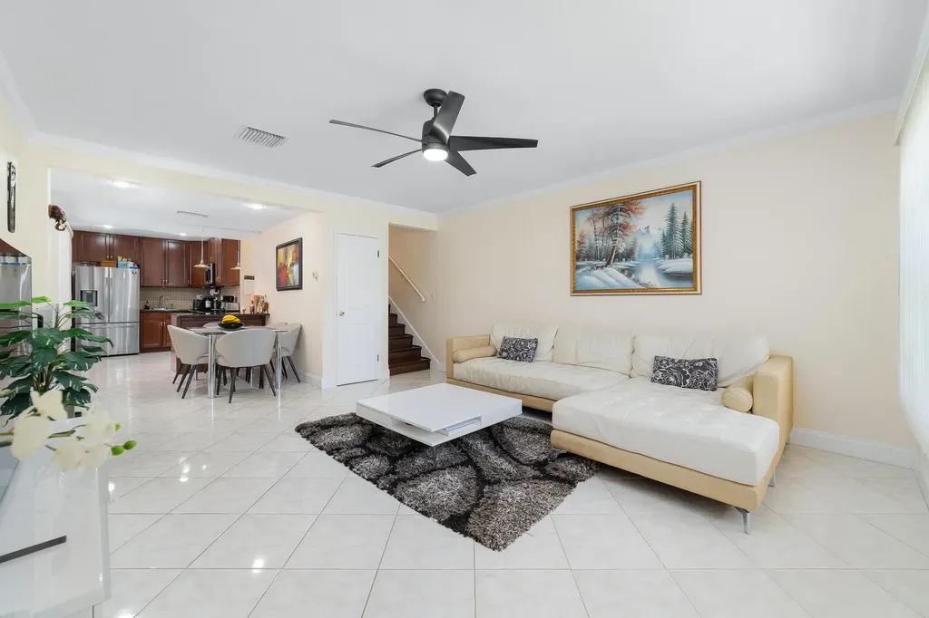 4521 NE 21st Avenue Fort Lauderdale FL 33308