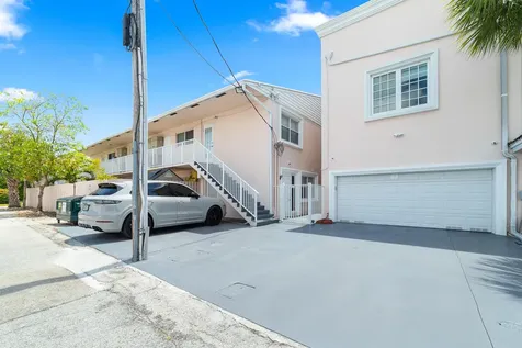 4521 NE 21st Avenue Fort Lauderdale FL 33308