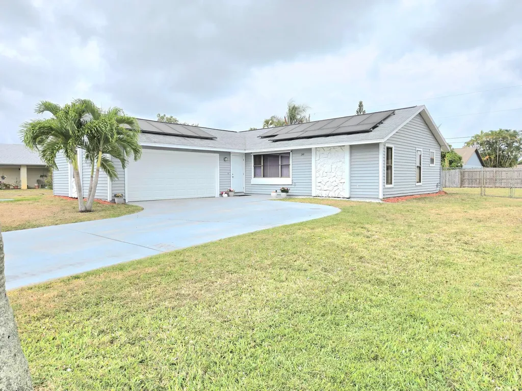 749 SE Atlantus Avenue Port St Lucie FL 34983