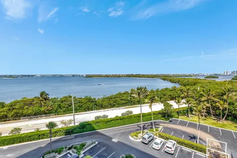 5550 N Ocean Drive Singer Island FL 33404