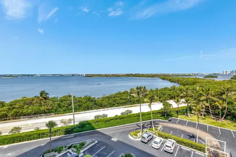 5550 N Ocean Drive Singer Island FL 33404