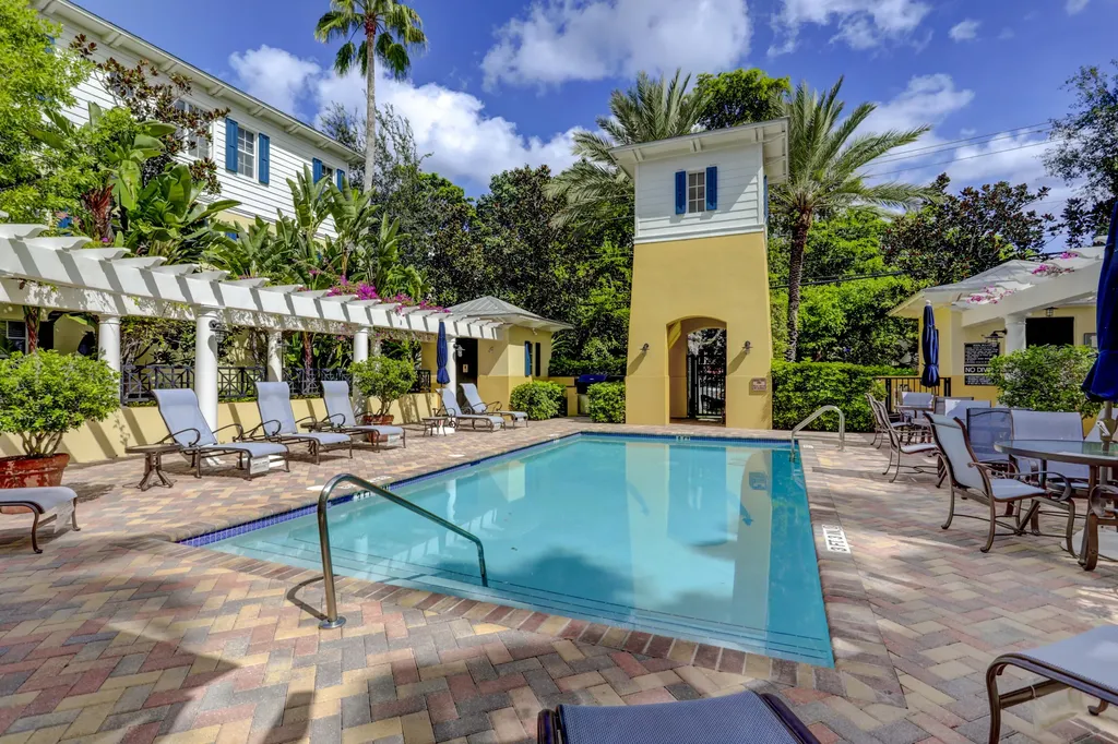 343 Flamingo Drive West Palm Beach FL 33401