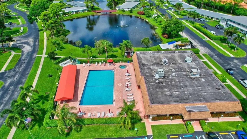 5200 Privet B Place Delray Beach FL 33484
