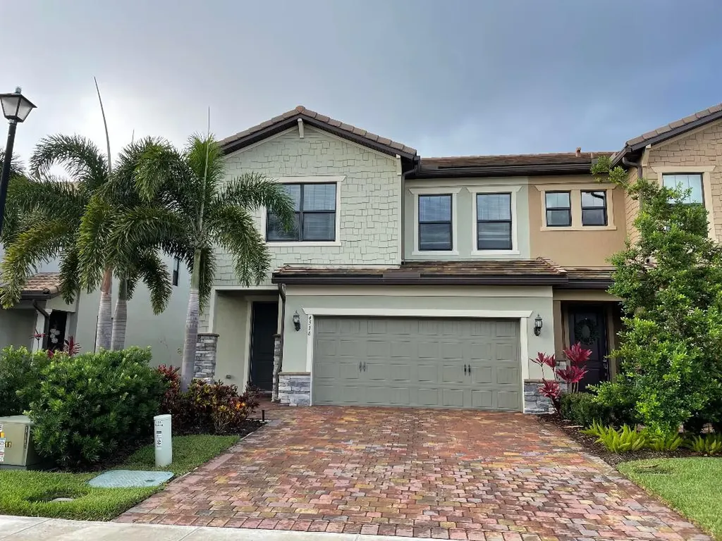 4516 San Fratello Circle Lake Worth FL 33467